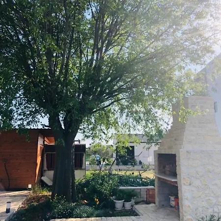 Apartamento Veronika Sukošan