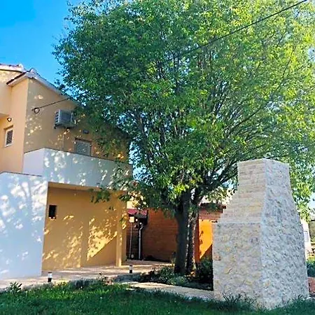 Apartment Veronika Sukosan