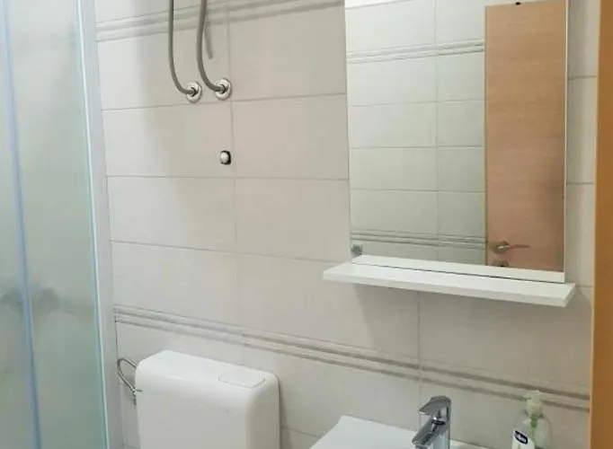 Veronika Apartment Sukosan